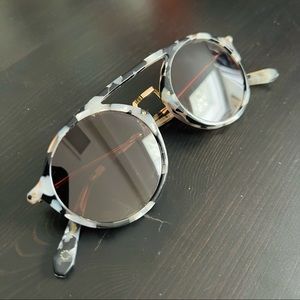 Krewe 🖤 Marigny black & white 24k sunglasses